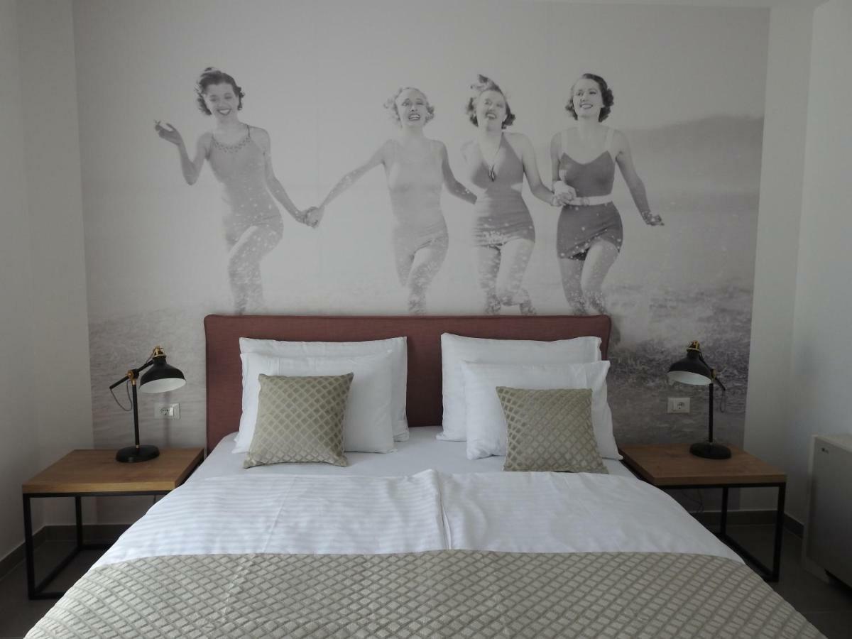 Luxury Apartments Magali 罗维尼 外观 照片